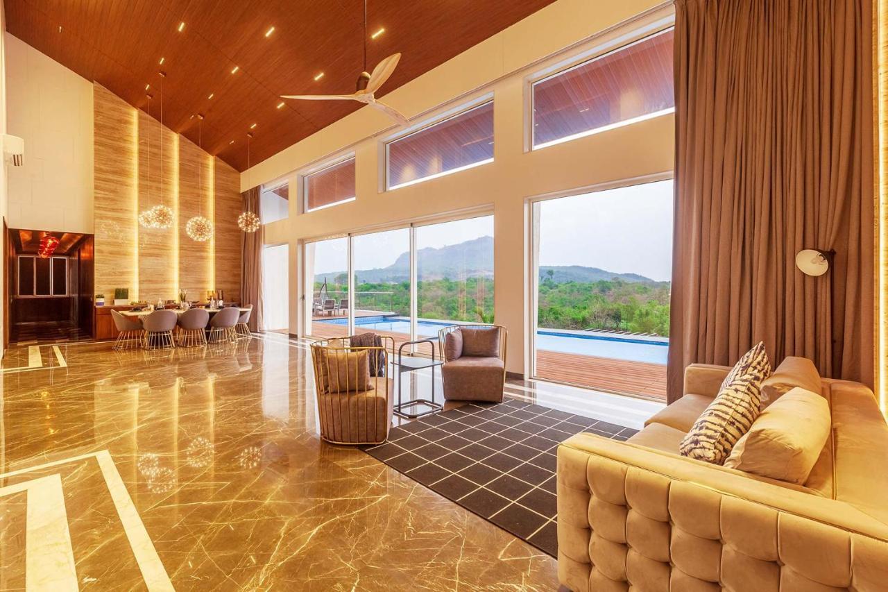 Stayvista'S Villa 107 At Canary Farms - Pure Veg With Huge Lawn, Pool And Home Theatre Lonavala Exteriör bild