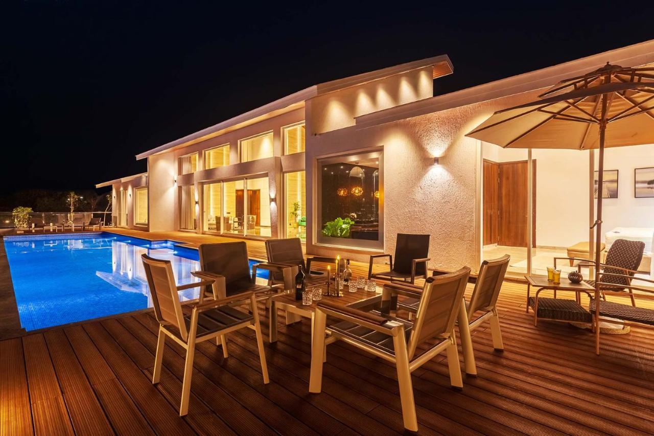 Stayvista'S Villa 107 At Canary Farms - Pure Veg With Huge Lawn, Pool And Home Theatre Lonavala Exteriör bild