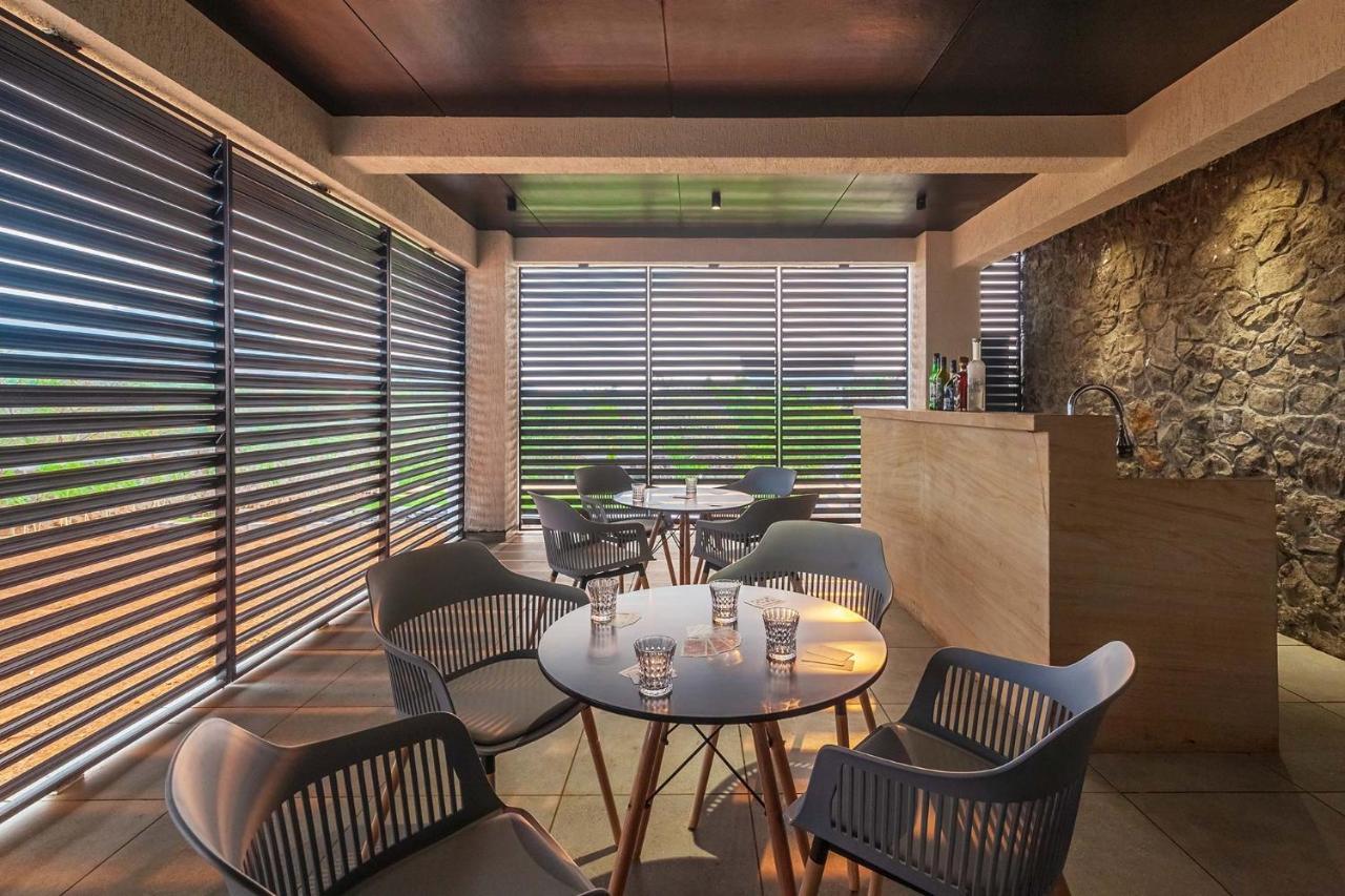 Stayvista'S Villa 107 At Canary Farms - Pure Veg With Huge Lawn, Pool And Home Theatre Lonavala Exteriör bild